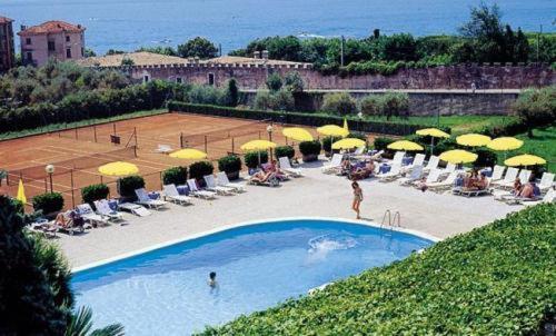 Hotel Garden 4*