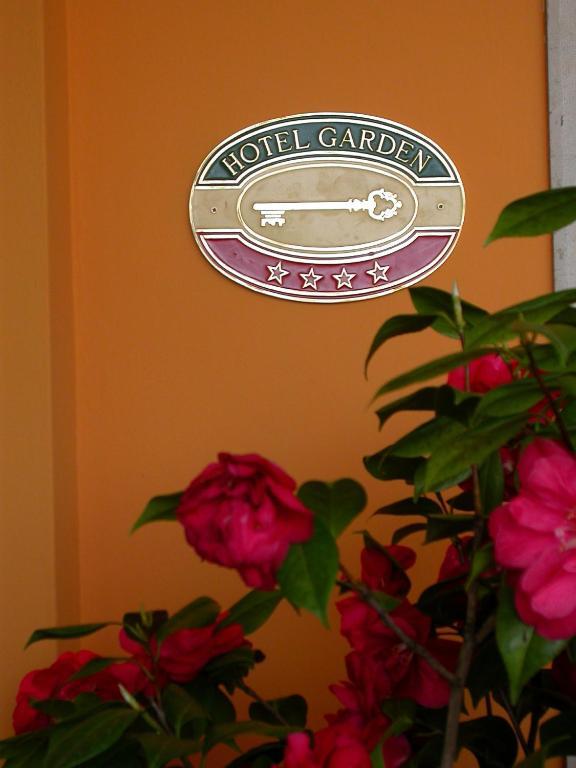 Garden Hotel